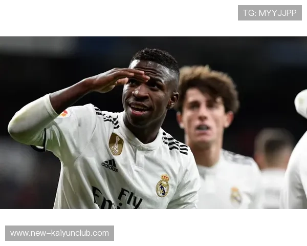 维尼修斯弧顶世界波皇马惊艳全场