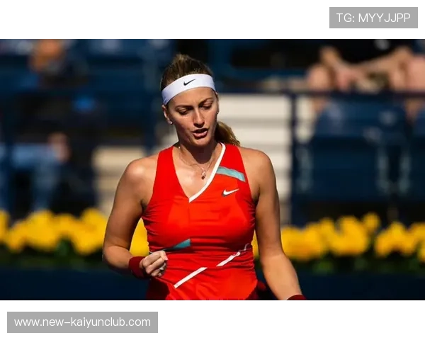 科维托娃横扫对手,网球场上演无解反手绝技 科维托娃横扫对手,网球场上演无解反手绝技